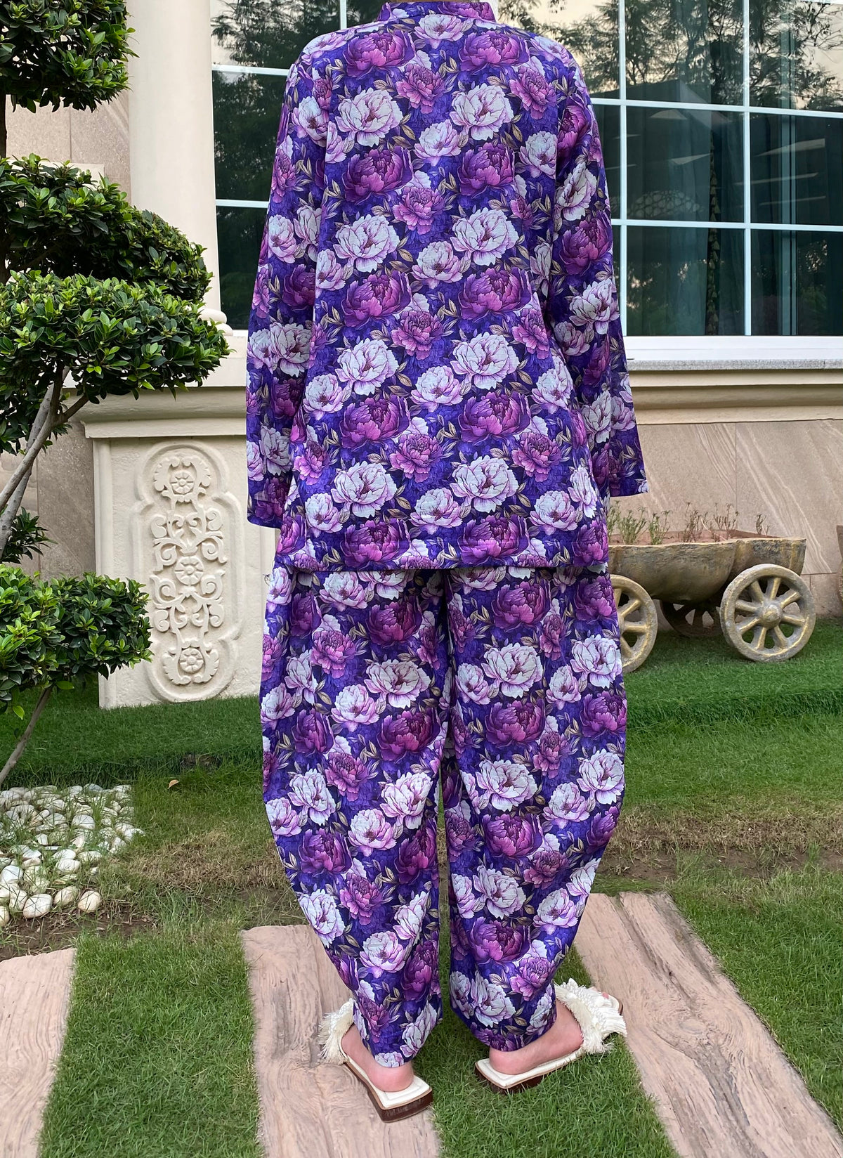 VIOLEТ